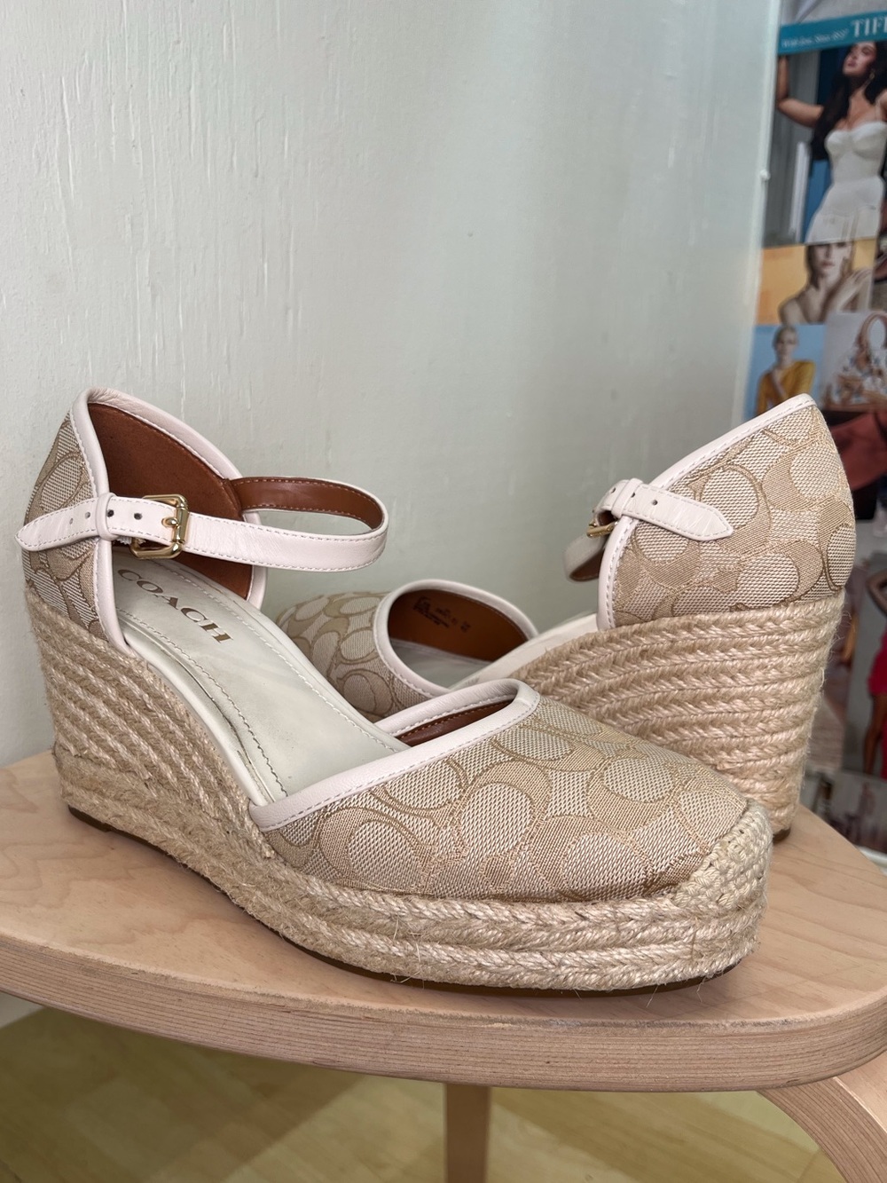 Coach cream wedges - Picture 2 of 9